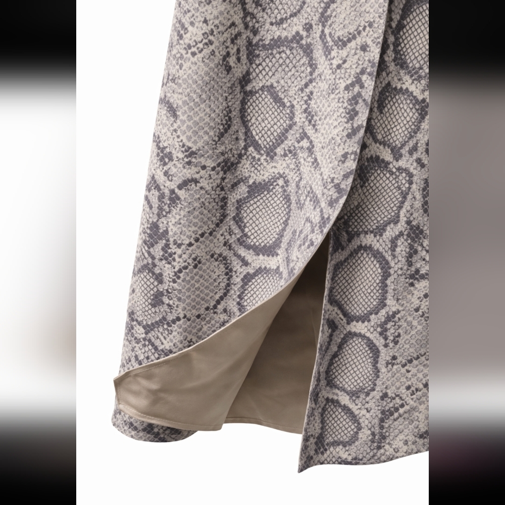 Elegant Snake Print Trench Coat - Picture 6 of 7